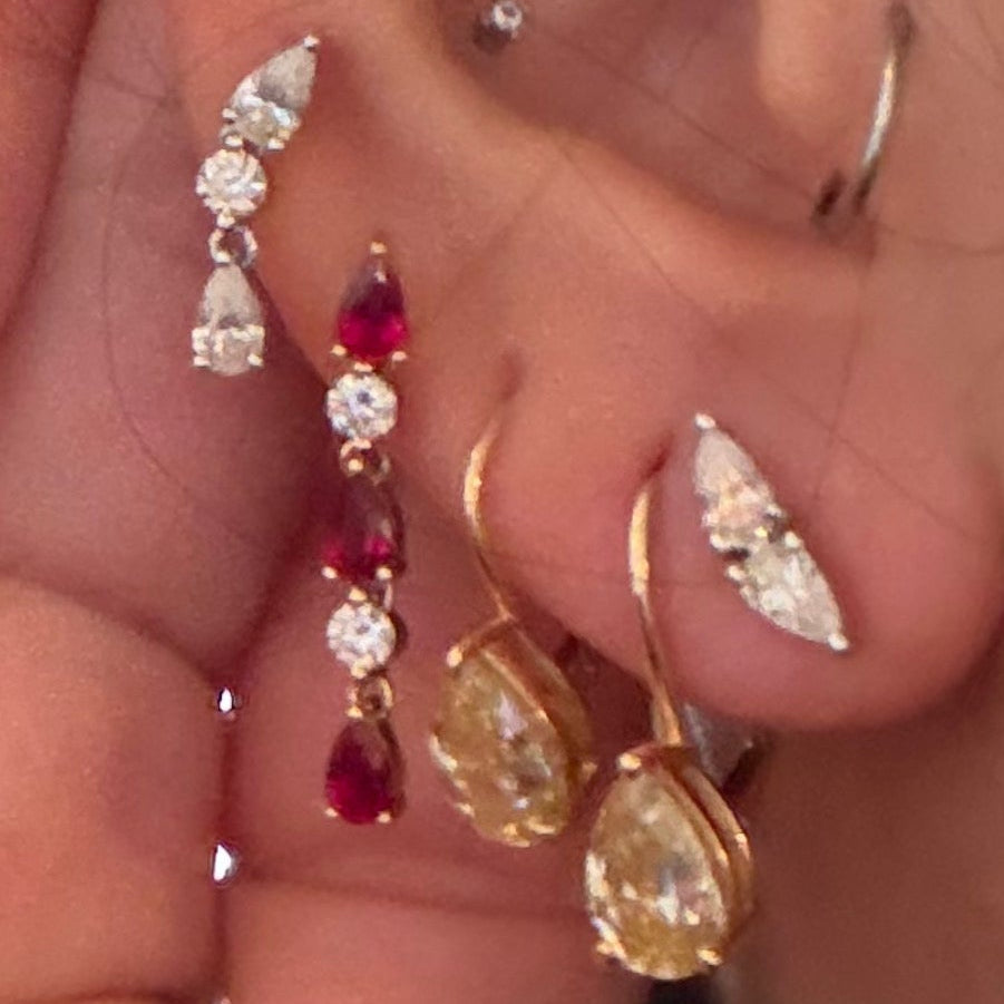 Pia Earrings in Blue Sapphire