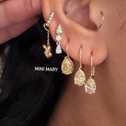 Mary Earrings