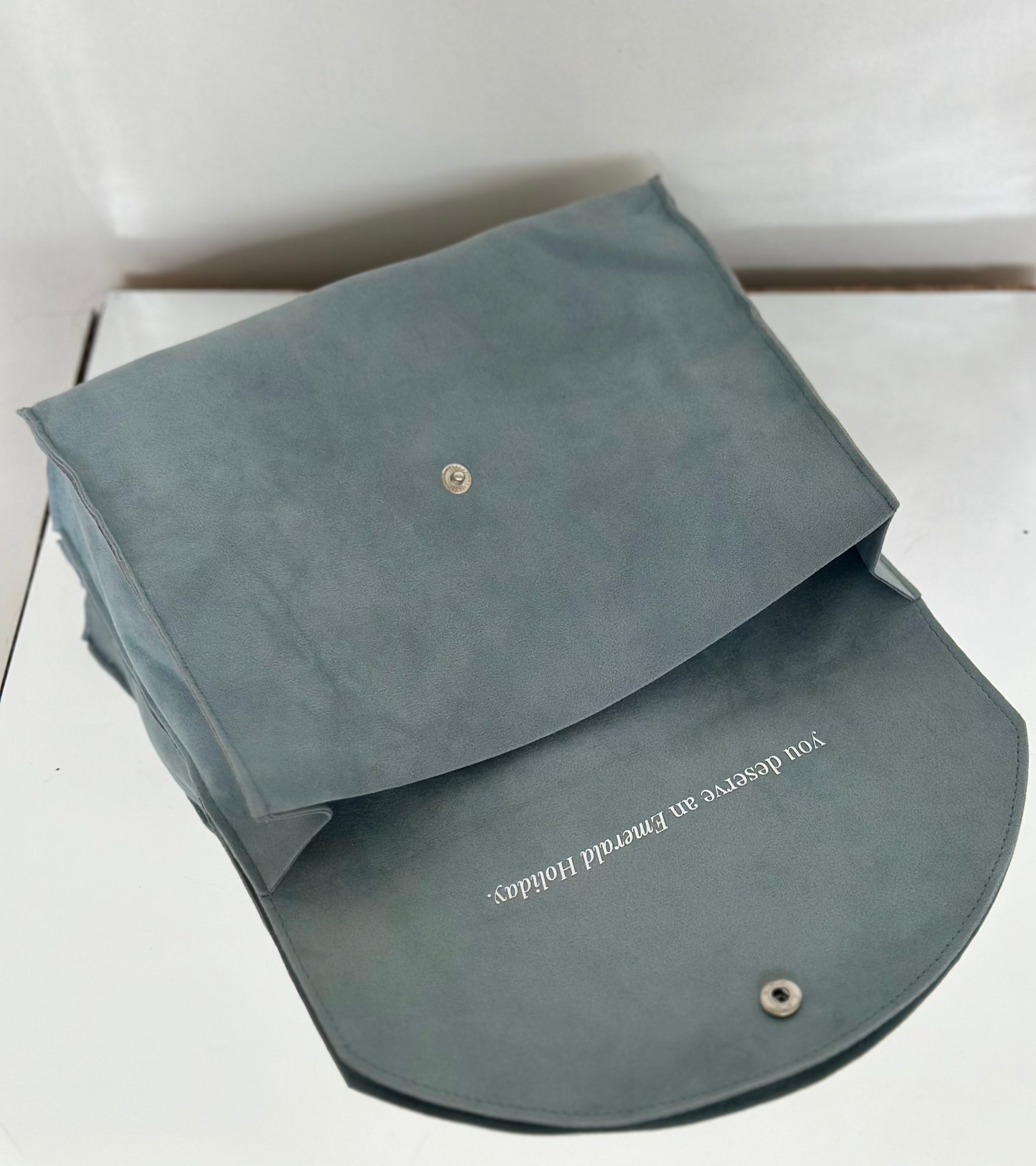 Emerald Essentials Pouch